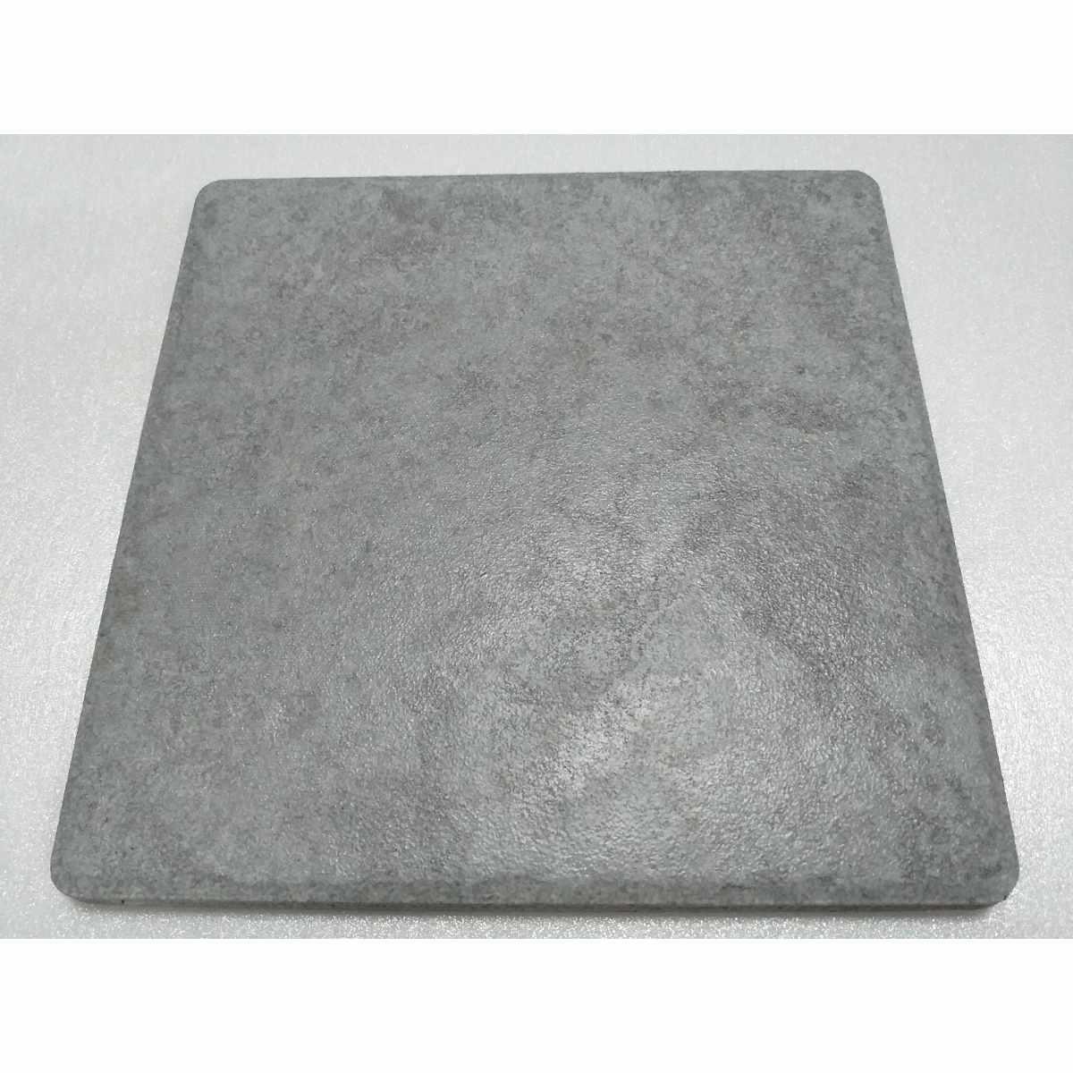 Pavimento tufo grigio cm 15x15